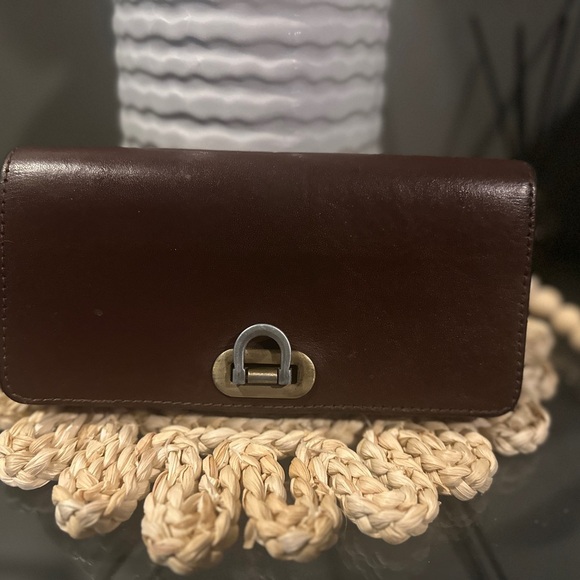 Beara Beara Wallet, Vintage Women’s Olivia 7.5 X 4, amazing quality leather - Picture 8 of 11